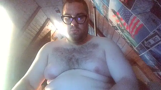 chubbyDavid1998 online show from June 2026 11:11:02 AM