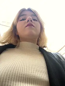 Snapshot of Cherry___Blossom chatting on September 2025 10:04:02 AM Cherry Blossom online show from September 2025 10:04:02 AM