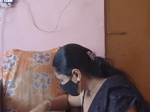 Snapshot of itsabika chatting on April 2026 08:28:02 AM itsabika online show from April 2026 08:28:02 AM