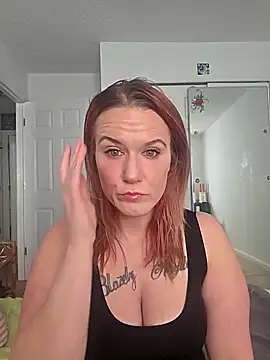 Snapshot of RhondaRump chatting on February 2026 02:32:01 PM RhondaRump online show from February 2026 02:32:01 PM