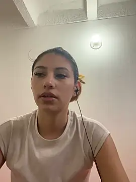 Snapshot of AriaBliss- chatting on October 2025 11:17:01 AM AriaBliss- online show from October 2025 11:17:01 AM