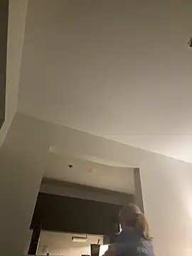 BaddieBossXX2 online show from December 2025 08:01:02 AM