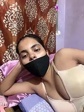Snapshot of Sandhya_77 chatting on May 2026 05:48:02 AM Sandhya 77 online show from May 2026 05:48:02 AM