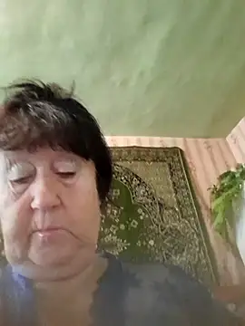 CrystalLime6411 online show from September 2025 06:37:02 AM