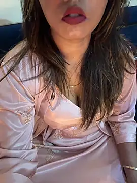 sexy-sukriti online show from April 2026 02:25:02 PM