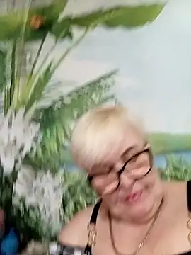 VioletSweet5566 online show from April 2026 09:40:02 AM