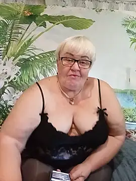 VioletSweet5566 online show from July 2026 06:28:01 AM