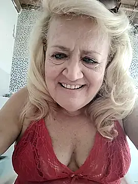 Belladama61 online show from November 2025 12:38:02 PM