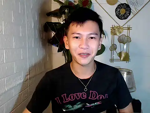 RalfAsian25 online show from May 2026 06:00:01 AM