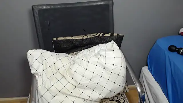 Ozimpho online show from February 2026 10:41:02 AM