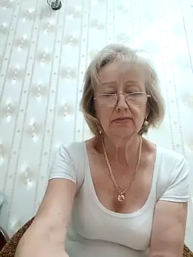 AlikaSwan5821 online show from September 2025 07:24:02 PM