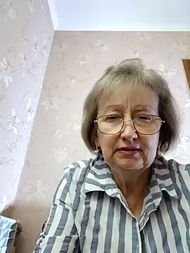 AlikaSwan5821 online show from November 2025 02:54:01 PM