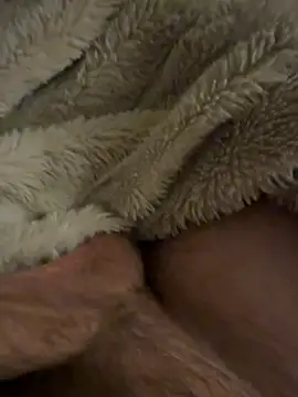 Snapshot of cumshot_foryou chatting on April 2026 09:57:02 PM cumshot foryou online show from April 2026 09:57:02 PM