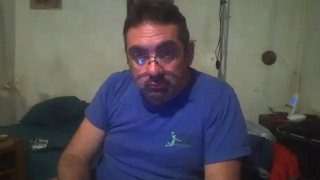 Snapshot of Jouons-ensembles2 chatting on November 2025 01:50:02 AM Jouons-ensembles2 online show from November 2025 01:50:02 AM