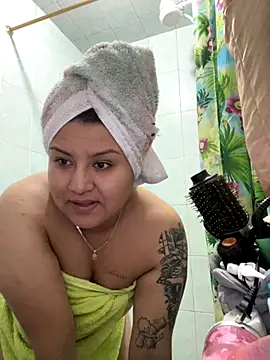 Snapshot of naomy26 chatting on November 2025 02:25:01 AM naomy26 online show from November 2025 02:25:01 AM