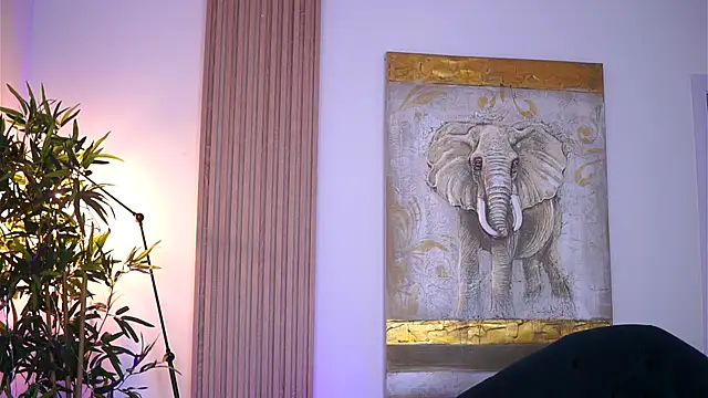 NinaSolenne online show from November 2025 07:47:02 PM