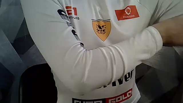 BritneyXKittensx online show from November 2025 04:18:02 AM