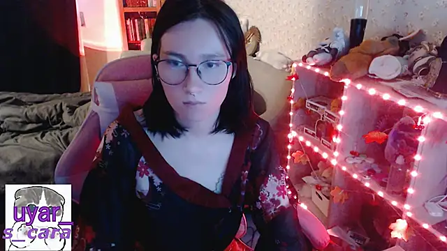 s cara online show from November 2025 01:02:01 PM