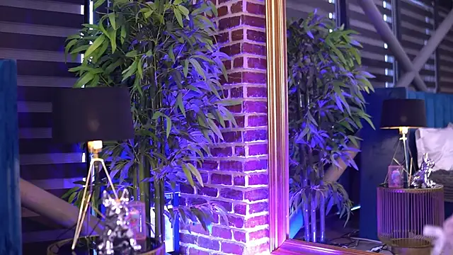 MillaSerene online show from November 2025 05:53:01 AM