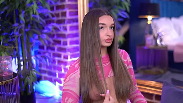 MillaSerene online show from November 2025 06:24:01 AM