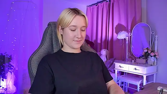 CinBellamy online show from November 2025 03:07:01 AM