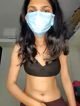 Shivani2002 online show from February 2026 02:19:01 AM