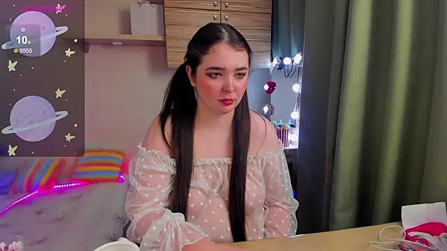 Alice next door online show from January 2026 02:44:02 PM