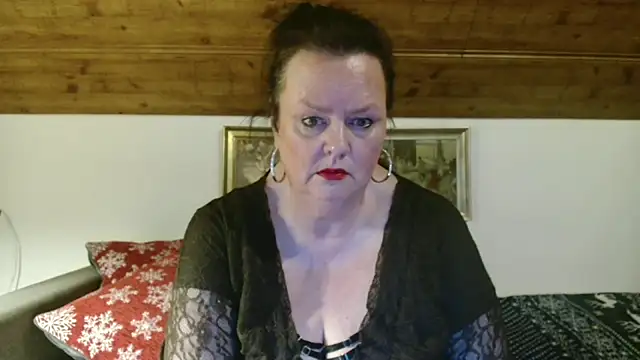 TiffanyMature online show from January 2026 05:27:02 PM