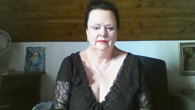 TiffanyMature online show from April 2026 06:58:02 AM