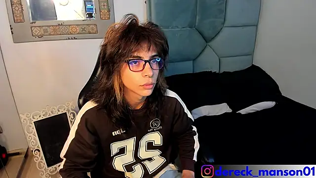 Dereck Manson online show from November 2025 11:32:02 AM