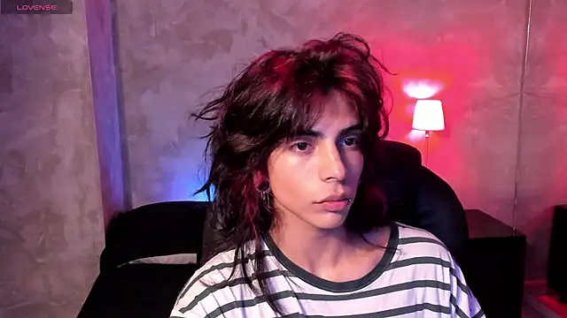 Dereck Manson online show from December 2025 11:41:02 AM