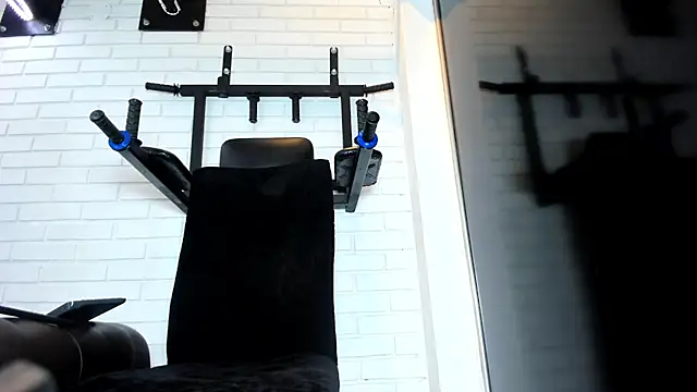 ItaloMoore online show from February 2026 11:30:01 AM