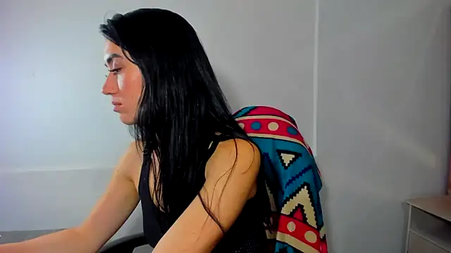 Amy Kobold3 online show from June 2026 12:13:01 AM