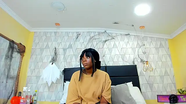 Snapshot of OliviaGarciaa chatting on October 2025 08:09:02 PM OliviaGarciaa online show from October 2025 08:09:02 PM