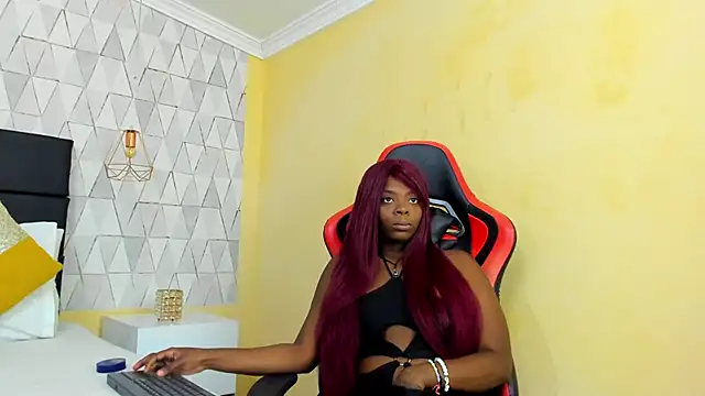 Snapshot of OliviaGarciaa chatting on November 2025 07:07:02 PM OliviaGarciaa online show from November 2025 07:07:02 PM