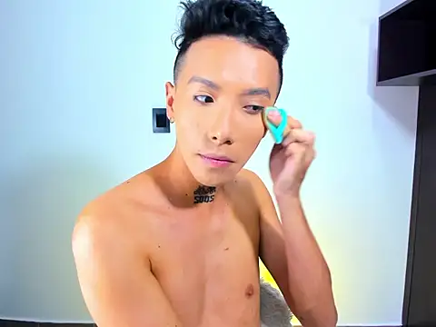 Snapshot of melissa_fem_ chatting on November 2025 03:35:01 PM melissa fem online show from November 2025 03:35:01 PM