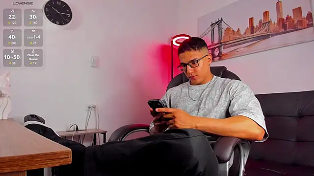 Dash Bukoski online show from January 2026 02:54:02 PM