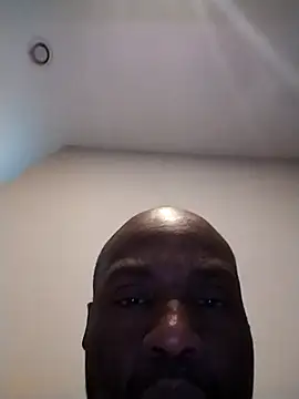 Snapshot of shauncamp@xh chatting on November 2025 05:11:01 PM shauncampxh online show from November 2025 05:11:01 PM