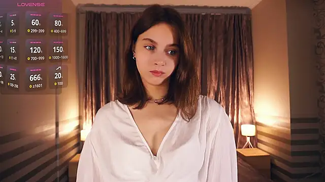 NylaNadler online show from September 2025 03:55:02 PM