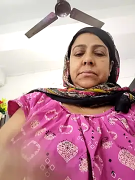 Shruti Bhabhi38 online show from November 2025 04:00:01 AM