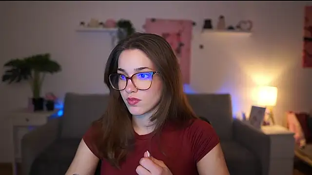 kissie cat online show from February 2026 02:13:01 PM