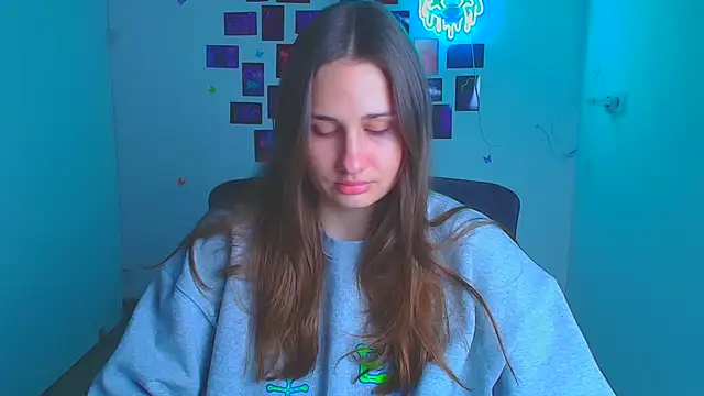 Stefanie Sweet online show from April 2026 05:16:01 AM