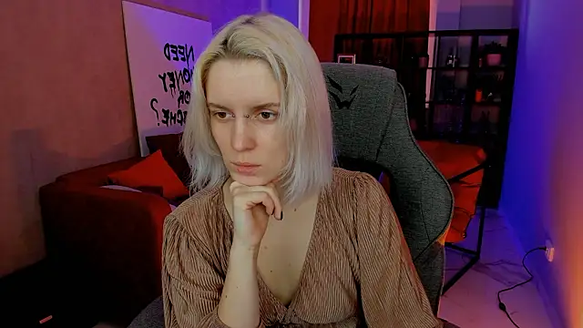 BethanyCloud online show from February 2026 08:21:02 AM