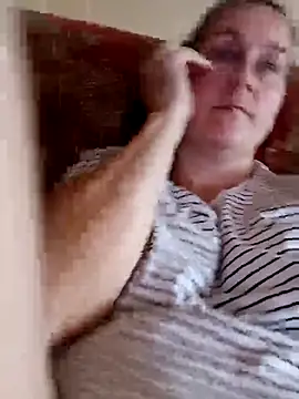 Amandda  online show from September 2025 09:23:02 AM