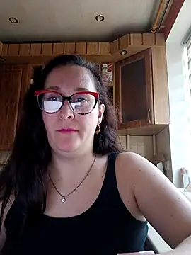 Amandda  online show from October 2025 10:27:01 AM