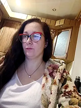 Amandda  online show from December 2025 07:53:02 PM