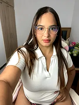 Andrea-Lu online show from September 2025 11:51:01 PM