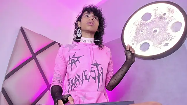 venus-03 online show from November 2025 03:43:02 AM