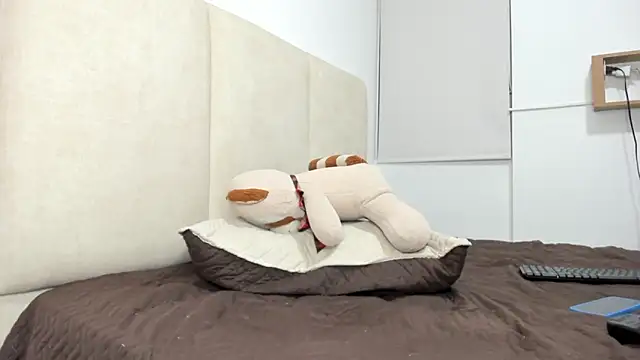 Hector 21  online show from December 2025 08:43:01 AM