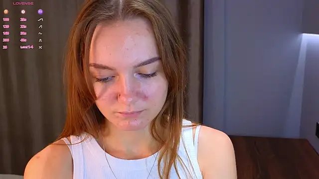 LouisaChaobal online show from November 2025 01:18:02 AM